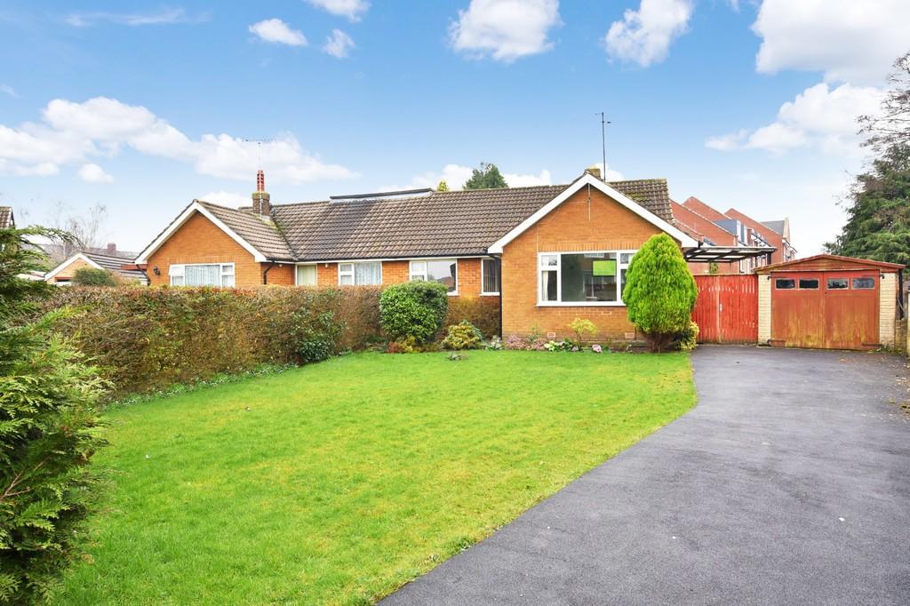 Olive Walk, Harrogate 2 bed semidetached bungalow £235,000