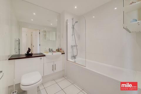 Flat 22, 1 Zenith Close, London, NW9 6FA