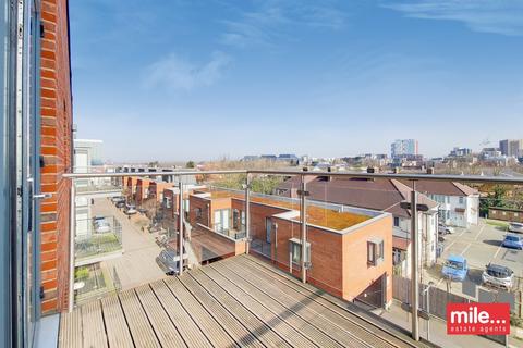 Flat 22, 1 Zenith Close, London, NW9 6FA