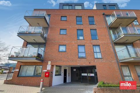 Flat 22, 1 Zenith Close, London, NW9 6FA
