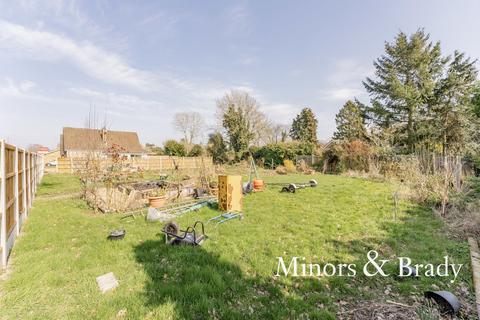 4 bedroom property with land for sale - Two Saints Close, Hoveton