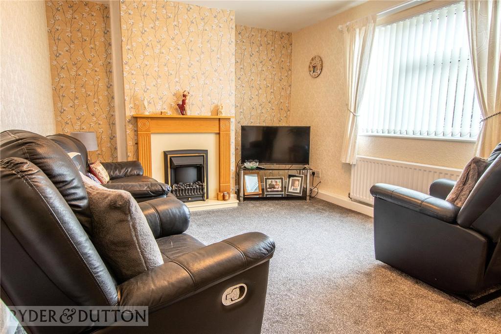 Watkinson Road, Holmfield, HALIFAX... 3 bed semidetached house £130,000