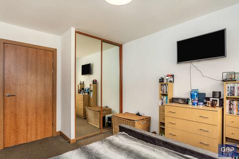 122 Kendal, Purfleet, RM19 1LL