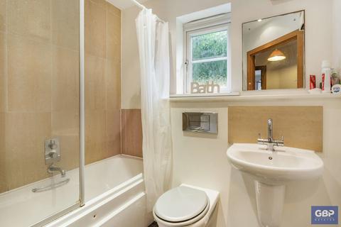 122 Kendal, Purfleet, RM19 1LL