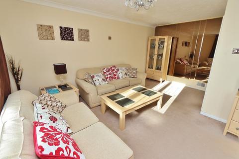 48 Briar Road, Romford, RM3 8AP