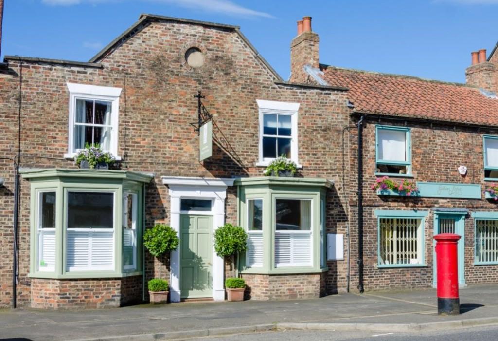 Long Street, Easingwold, York 5 bed terraced house £695,000