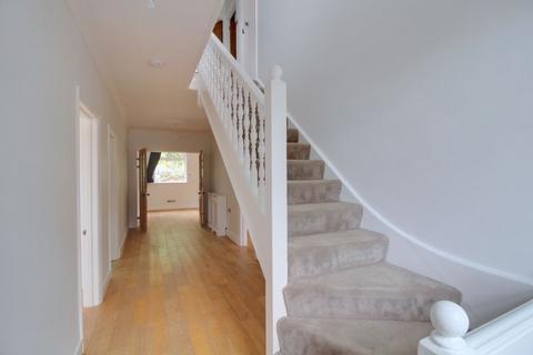 79 Higher Drive, Purley, CR8 2HN