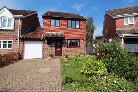 3 bedroom house for sale, Beattie Rise, Grange Park, SO30 2AG