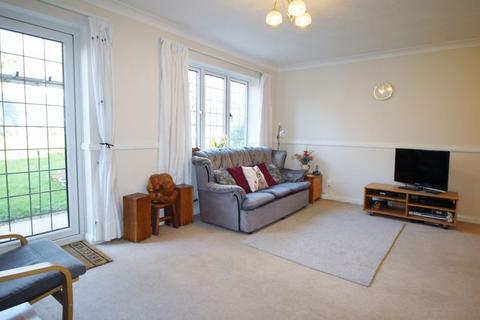 3 bedroom house for sale, Beattie Rise, Grange Park, SO30 2AG