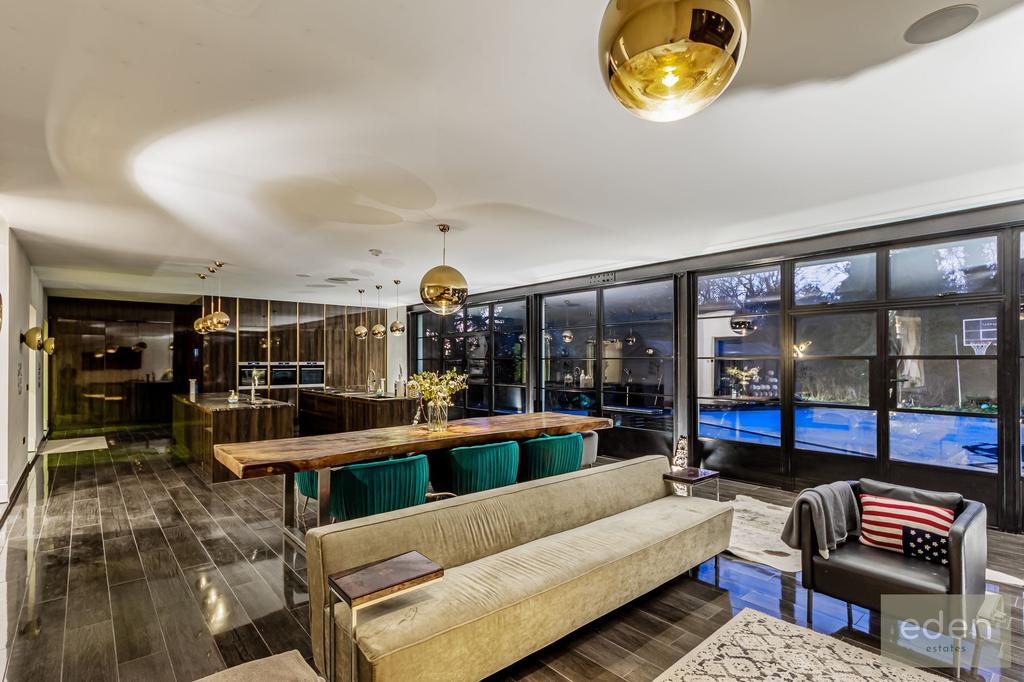 Kitchen/sitting/dining room