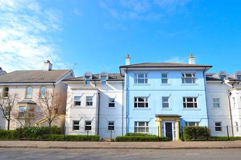 Flat 1, 5 Upper Park Road, Bromley, BR1 3PD