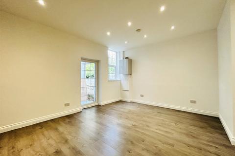 undefined, London Road, Reading, Berkshire, RG1