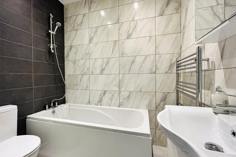 undefined, London Road, Reading, Berkshire, RG1