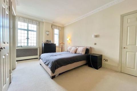 2 bedroom apartment to rent, Baker Street, NW1