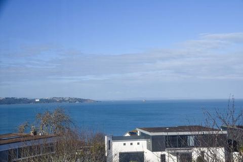 3 bedroom end of terrace house for sale, Marina Drive, Brixham