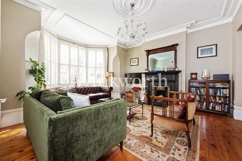 59 Grovelands Road, London, N13 4RJ