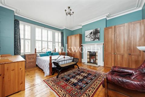 59 Grovelands Road, London, N13 4RJ