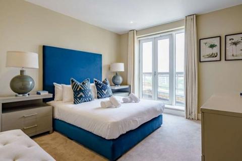 2 bedroom apartment to rent, Westferry Circus, London