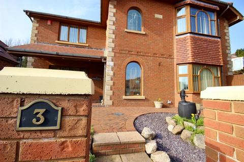 3 Clos Bryn Brith, Tredegar, NP22 3BG