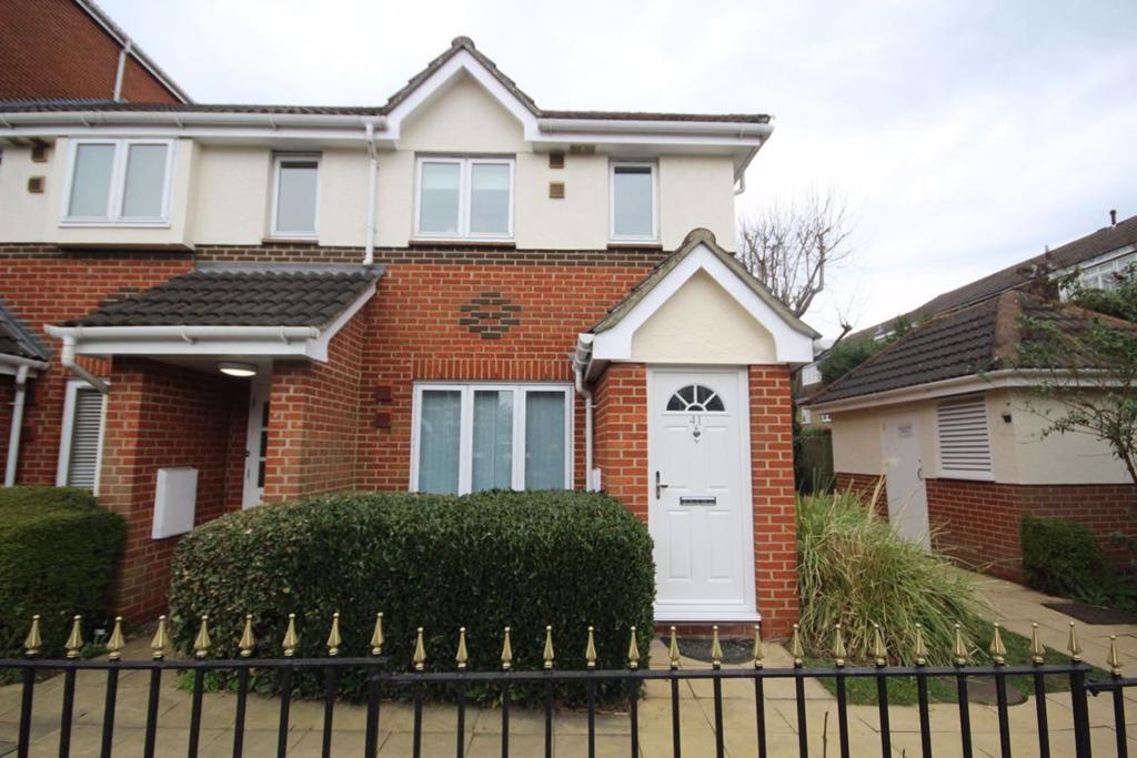 Ongar Road, Brentwood 1 bed flat £950 pcm (£219 pw)