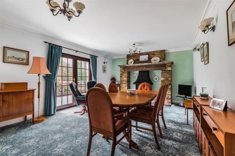 Pear Tree Orchard Bow Road, Harbertonford, Totnes, TQ9 7TQ