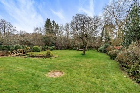 Pear Tree Orchard Bow Road, Harbertonford, Totnes, TQ9 7TQ