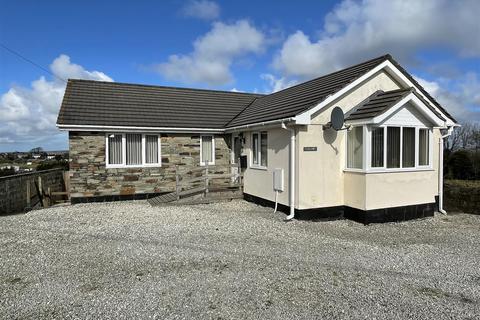 Clayton Higher Trezaise, Roche, St Austell, PL26 8HS