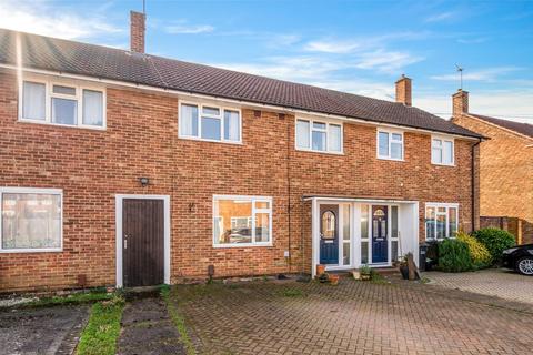 60 Bidhams Crescent, Tadworth, KT20 5HF
