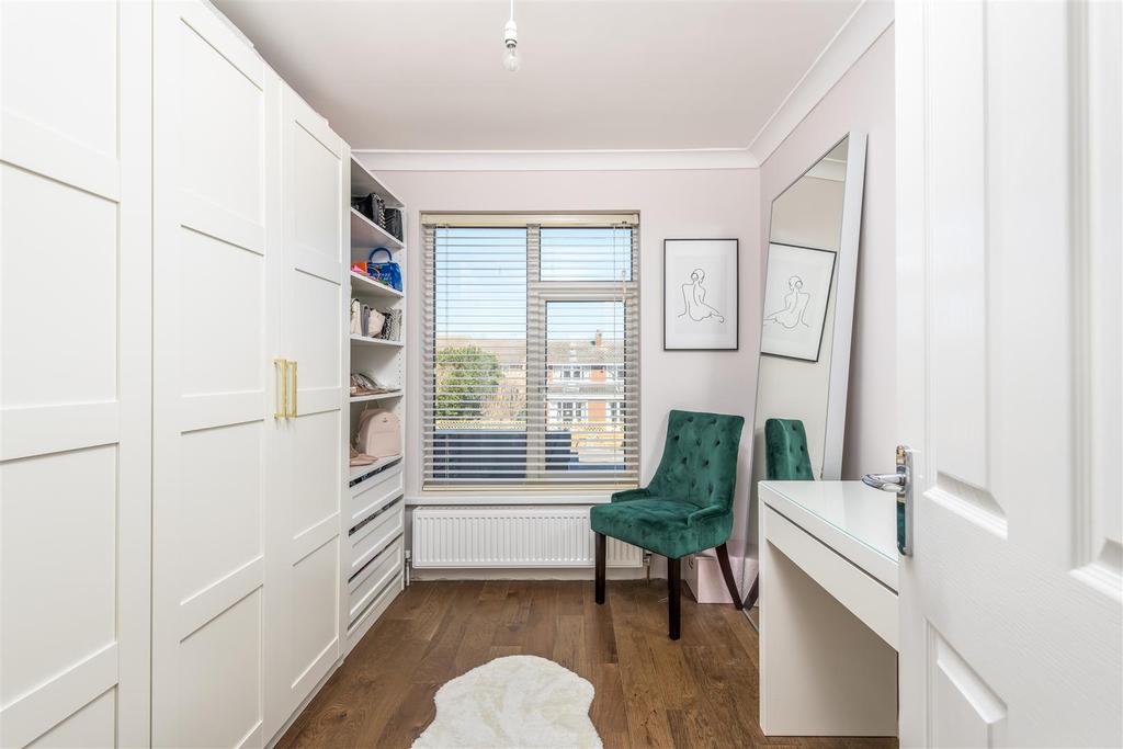 220318 - 9 Somerton Close, Bedford - 19.jpg