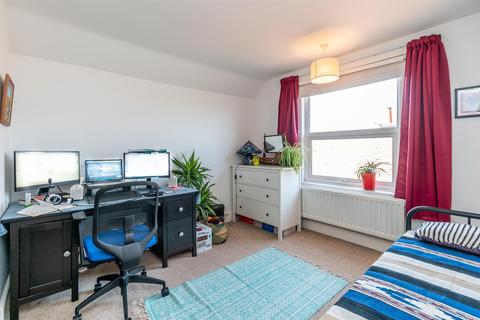 16 Abingdon Road, West Bridgford, Nottingham, NG2 5JR