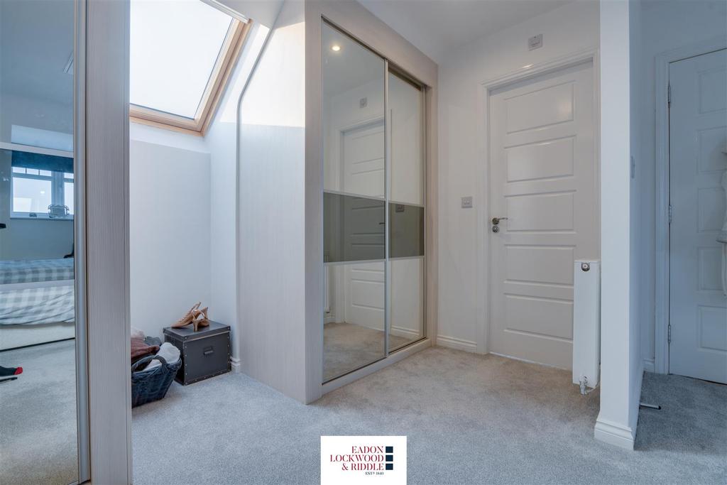 Master Bedroom 1.jpg