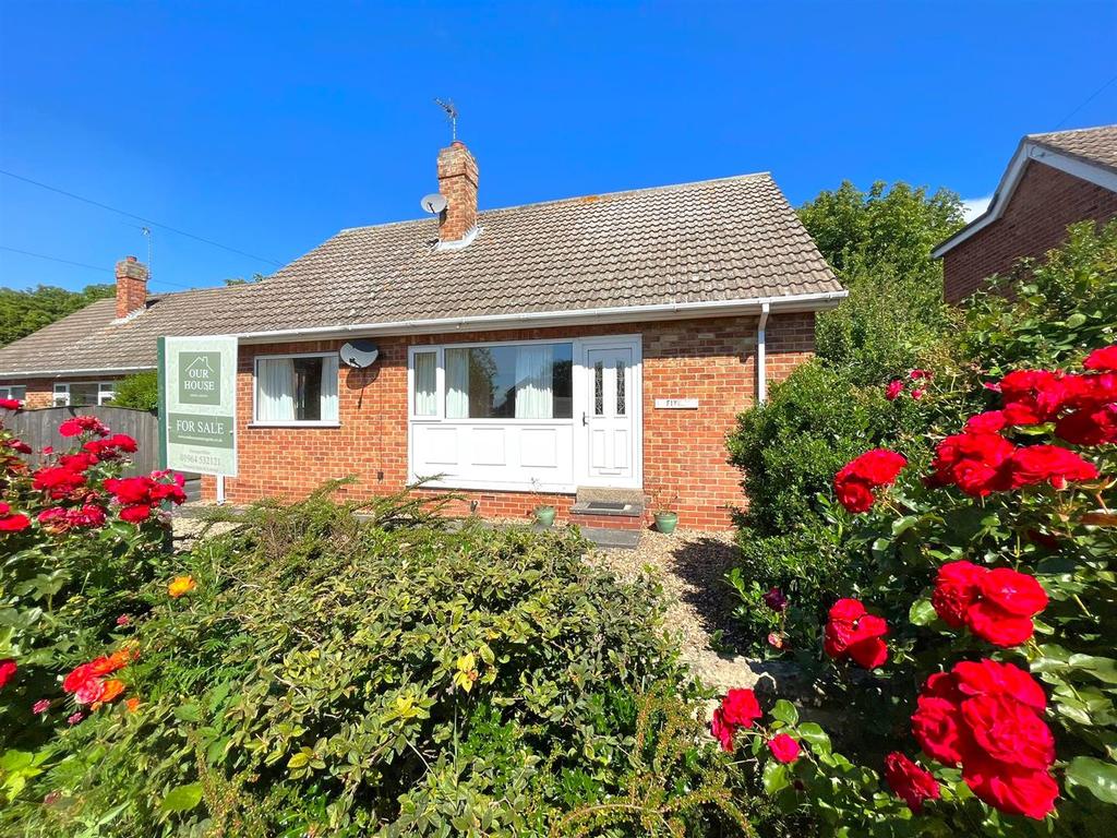 College Gardens, Hornsea 3 bed detached house £259,950