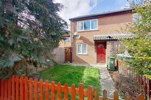 18 Denmead, Two Mile Ash, Milton Keynes, MK8 8HY