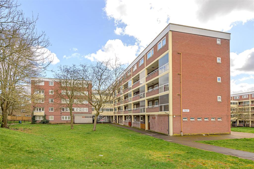 Wimpson Lane, Maybush, Southampton 3 bed flat - £179,950