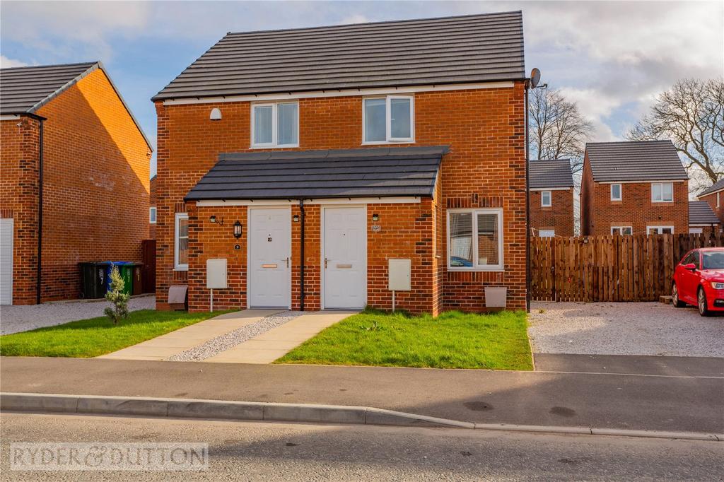 Palmerston Way, Balderstone, Rochdale, Greater Manchester, OL11 2 bed