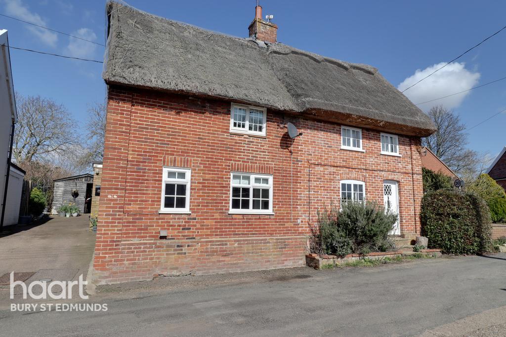 Duke Street, Stanton, Bury St Edmunds 2 bed cottage £240,000