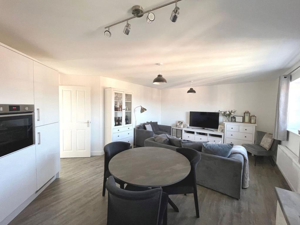 Lounge/kitchen/dining room
