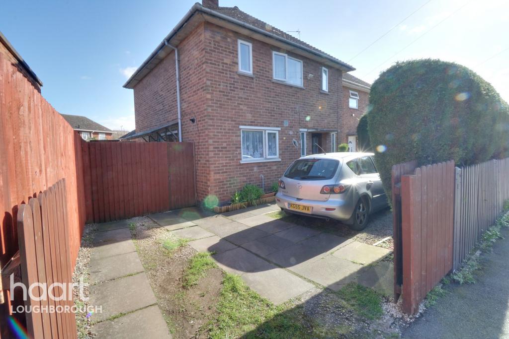 Sharpley Road, Loughborough 3 bed semidetached house £200,000