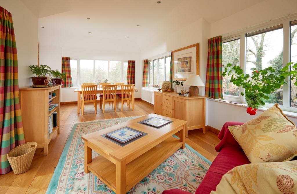 Dining/Family Room