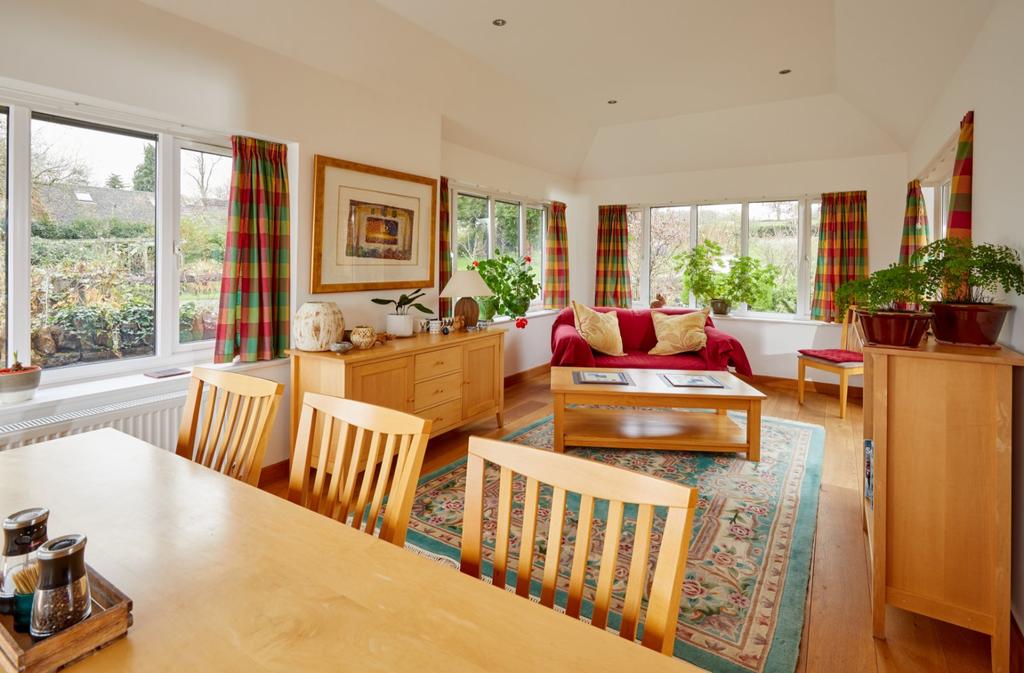 Dining/Family Room