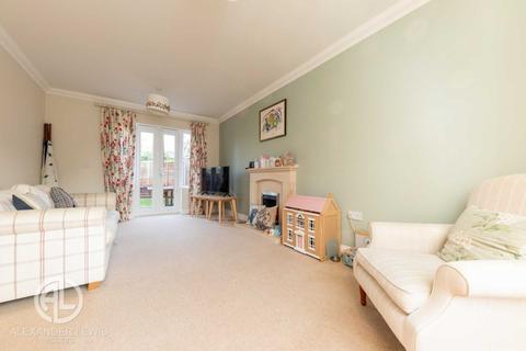 14 Lyspitt Common, Meppershall, Shefford, SG17 5GZ