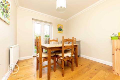 14 Lyspitt Common, Meppershall, Shefford, SG17 5GZ