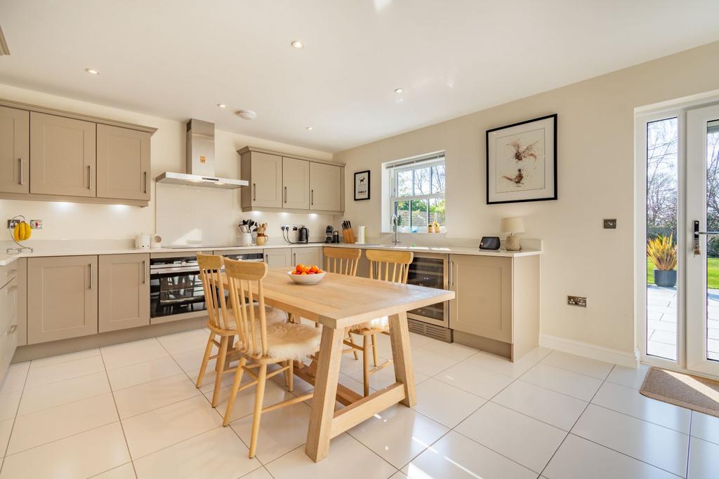 Lavender Fields, Isfield, Uckfield, East Sussex 5 bed detached house