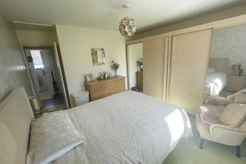 2 bedroom detached bungalow for sale - Scarf Road, Poole