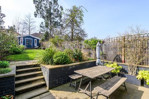 39 Torrington Gardens, London, N11 2AB