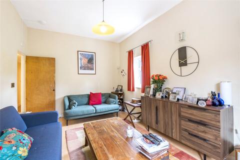 3 bedroom flat for sale - Seymour Road, Harringay, London, N8