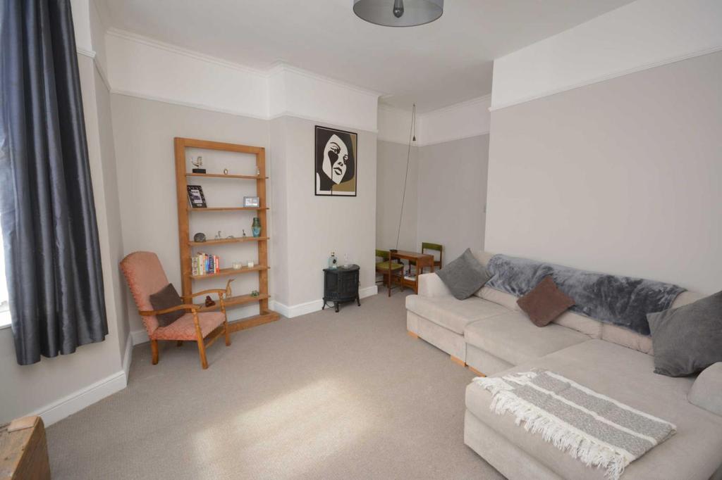 St Peters Road, Margate 1 bed flat £155,000