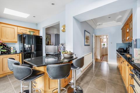 20 Deans Road, London, W7 3QB