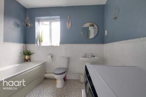 4 Beechings Close, Wisbech St Mary, Wisbech, PE13 4SS