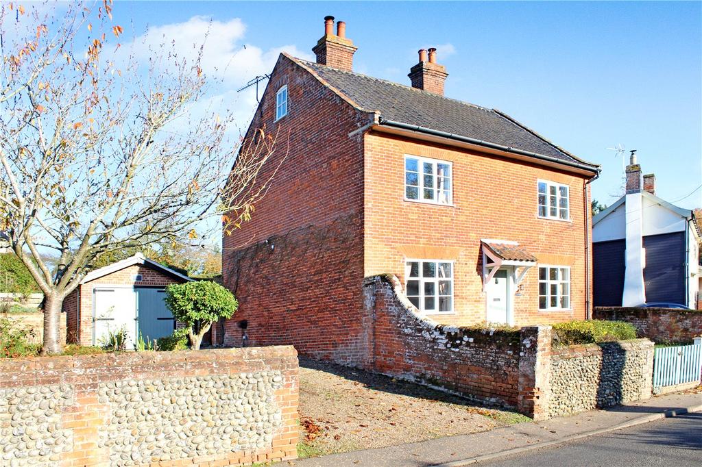The Street, Starston, Harleston, IP20 3 bed detached house £550,000